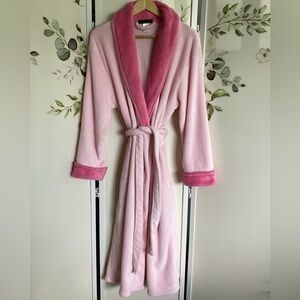 💗 NWOT Luxurious Pink Robe Sz L plush wrap full length with tie cozy